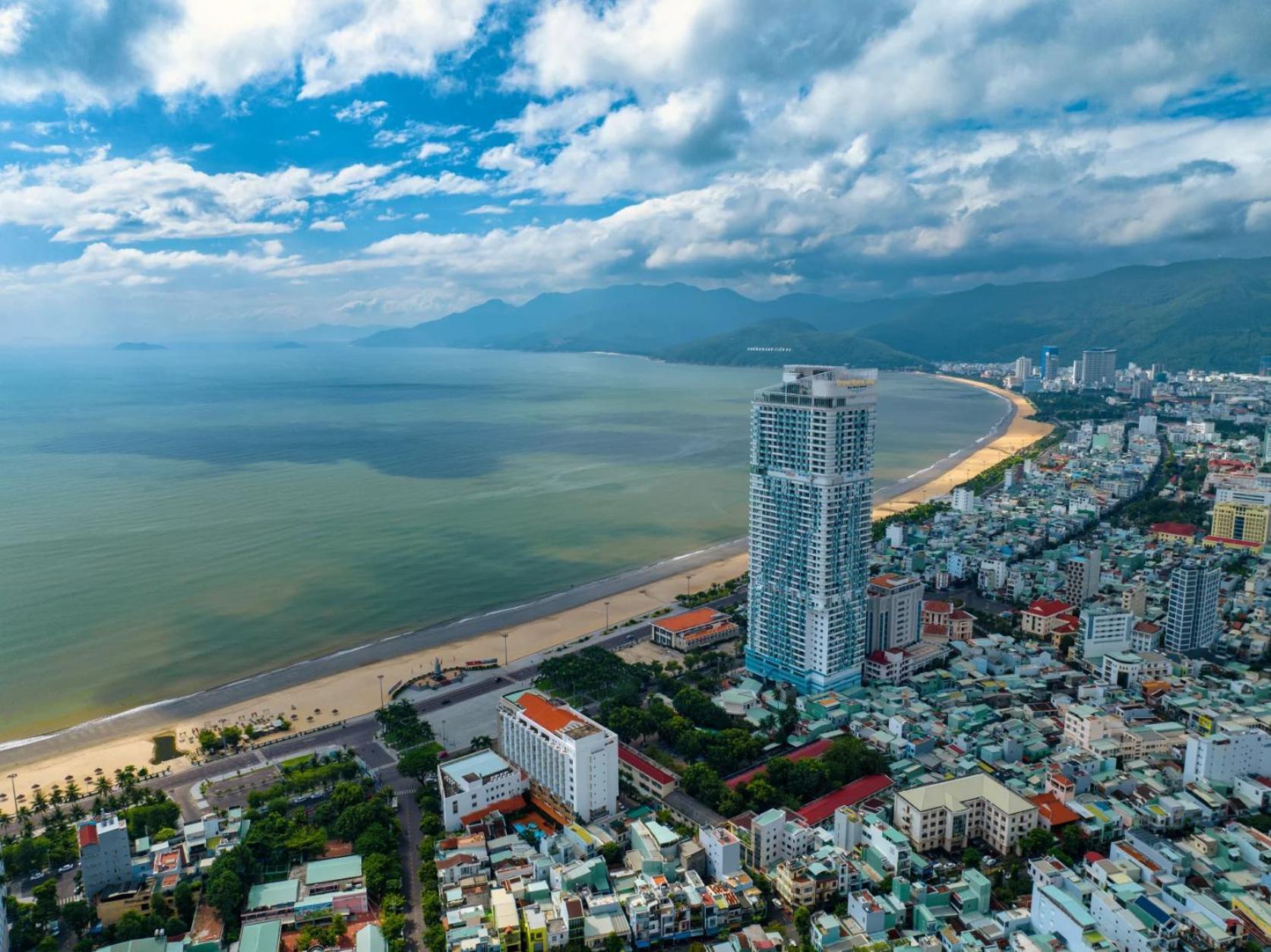 Condotel Tms Hoang Gia View Bien, Toa Nha Cao Nhat Куїнон Екстер'єр фото